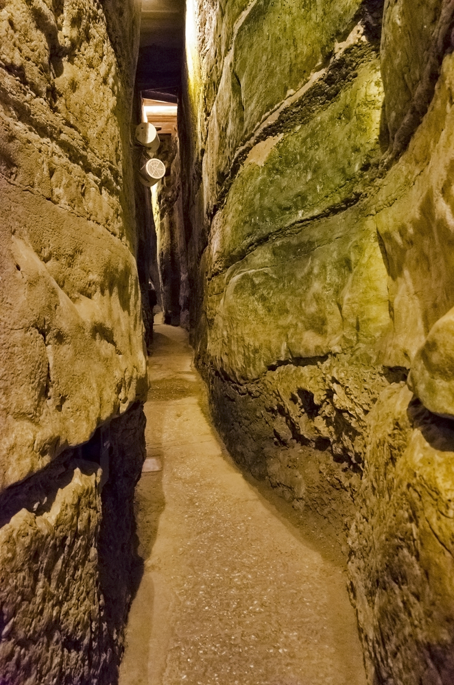 Tunnel under the wester wall, Jerusalem